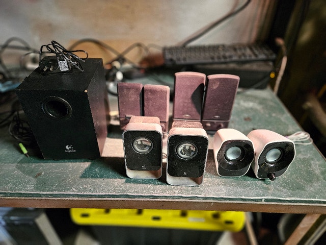 Lot of Assorted PC Speakers - photo 2