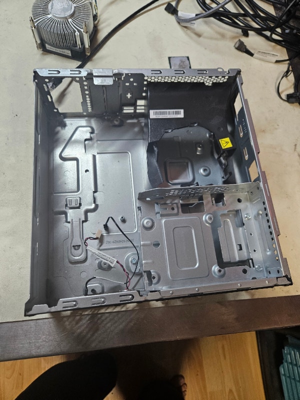 Lenovo ThinkCentre M710e Empty Chassis (2x) - photo 4