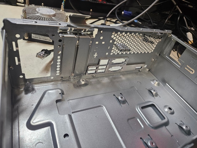 Lenovo ThinkCentre M710e Empty Chassis (2x) - photo 5
