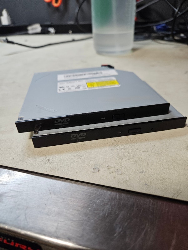 Slim DVD Rewritable Drives (DA-8AESH) - Laptops & SFF - photo 5