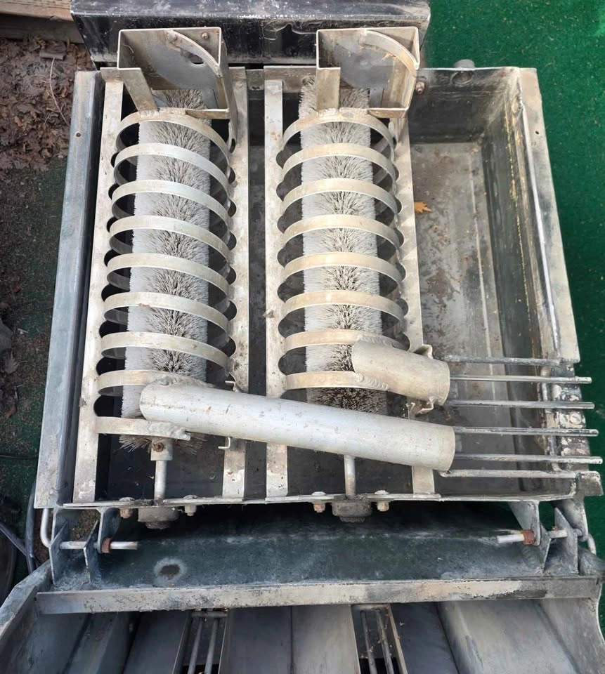 Easy Picker Golf Range Ball Washer, Dispenser & Card Encoder - photo 3