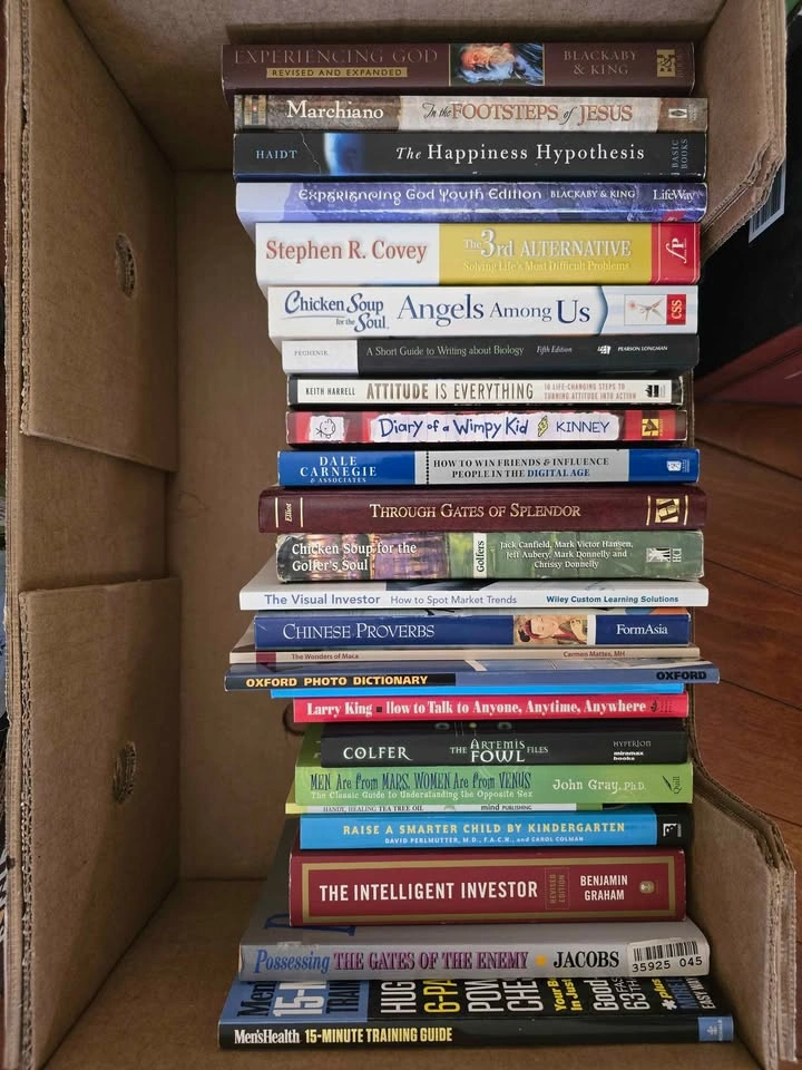 Books - photo 2