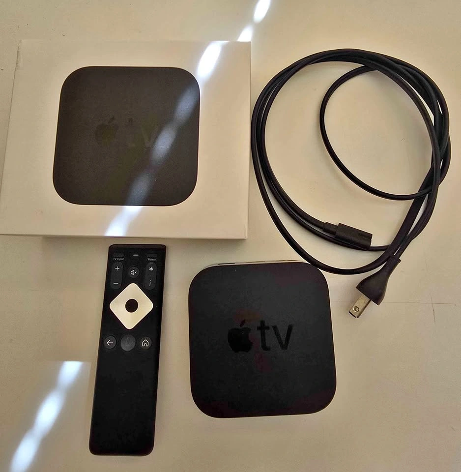 Apple TV 4K 1st Gen 32GB (A1842)