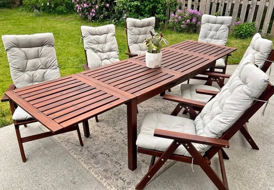 7-Piece Outdoor Dining Set - 6 Chairs + Extendable Table