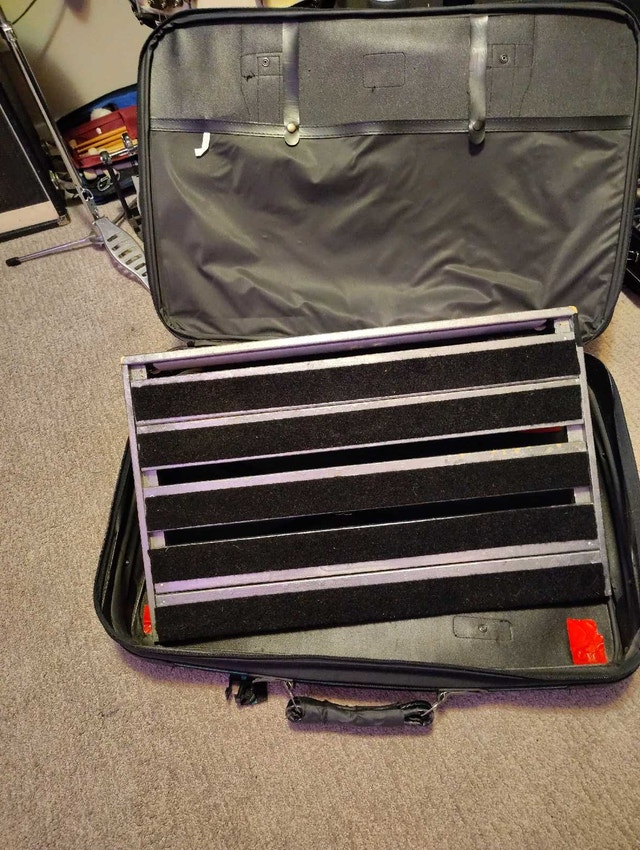 Large homemade pedal board - photo 4