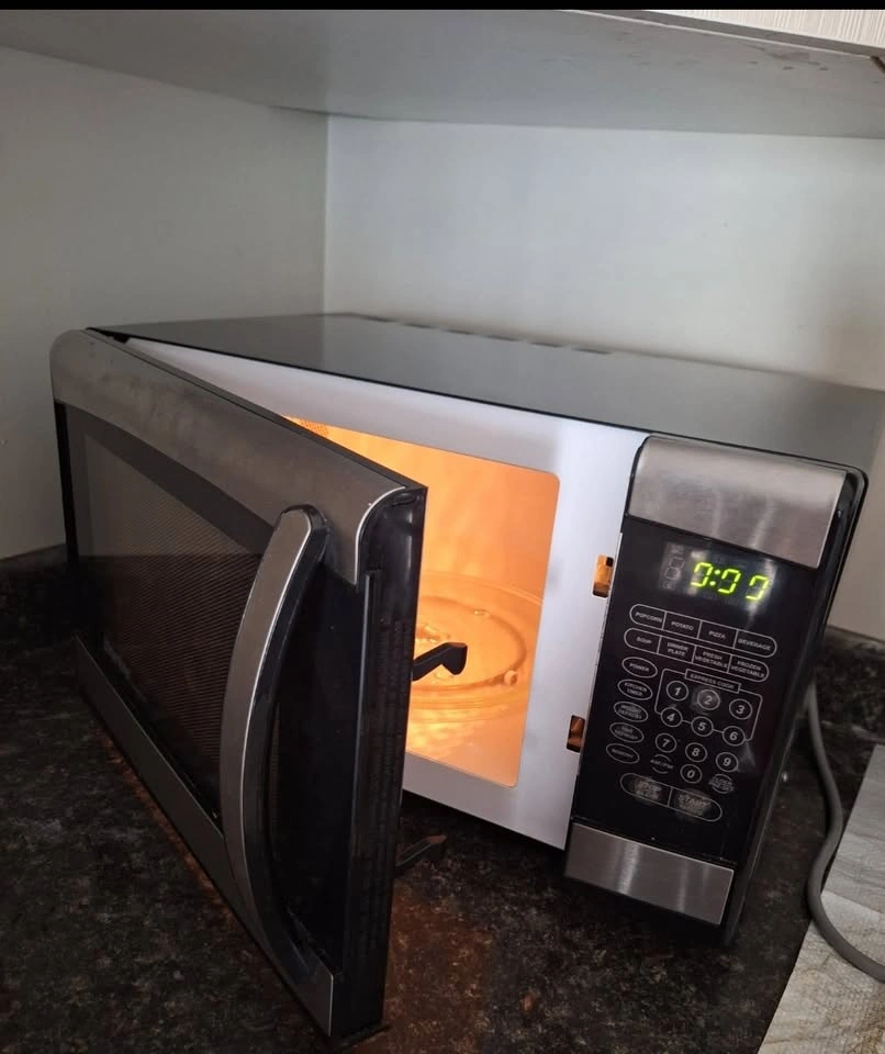 Danby Microwave - photo 4