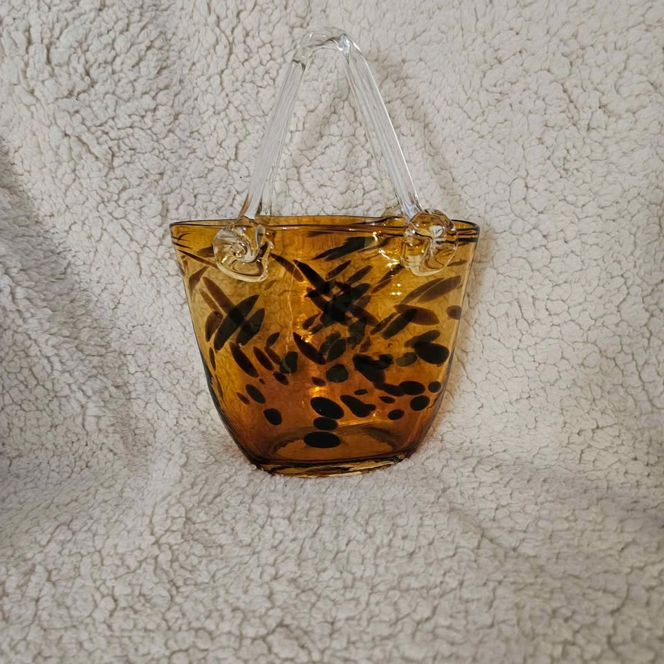 Hand Blown Art Glass Purse / Basket Vase - photo 5