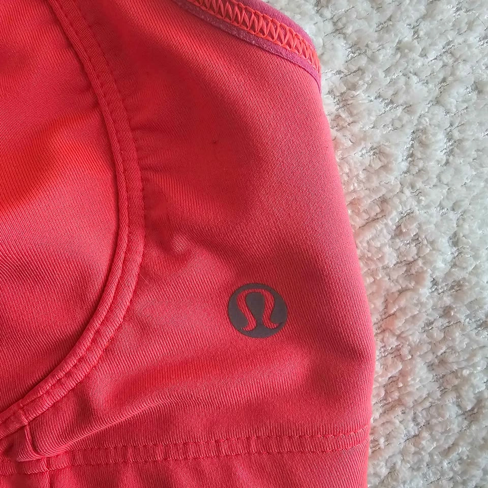 Lululemon Sports Bra – Size 34B - photo 2