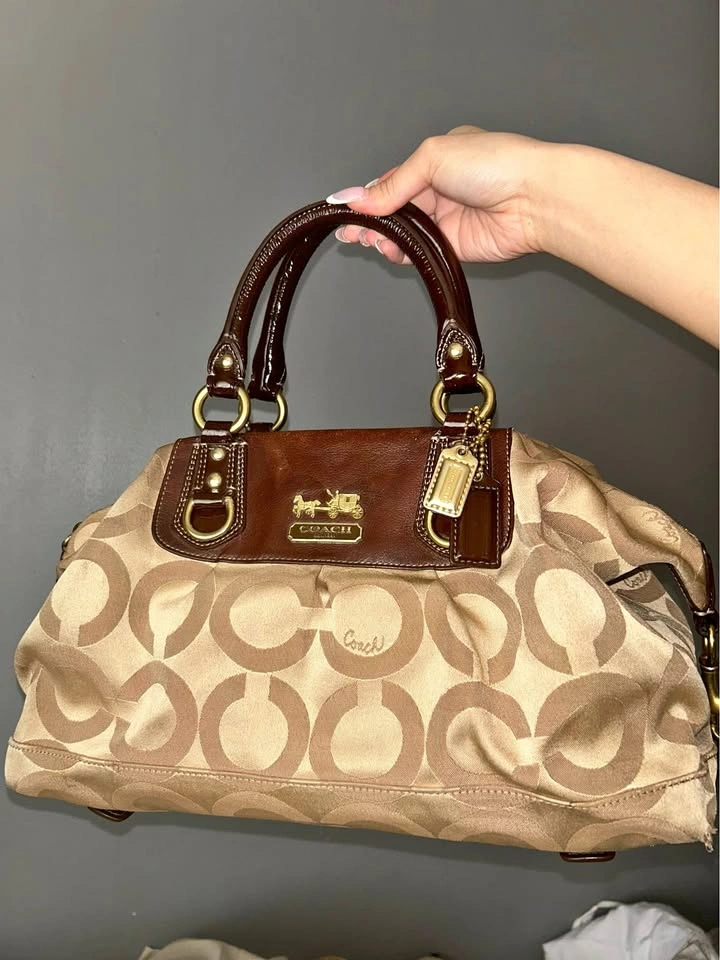 Coach purse