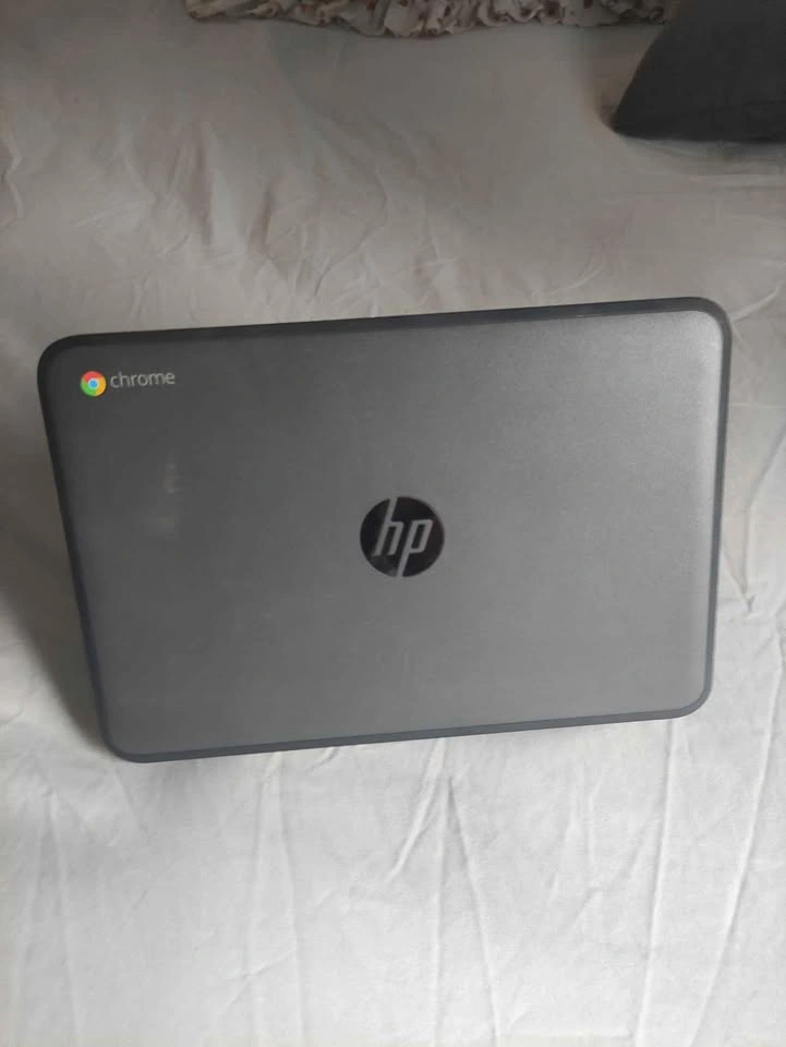 HP Chromebook - photo 2