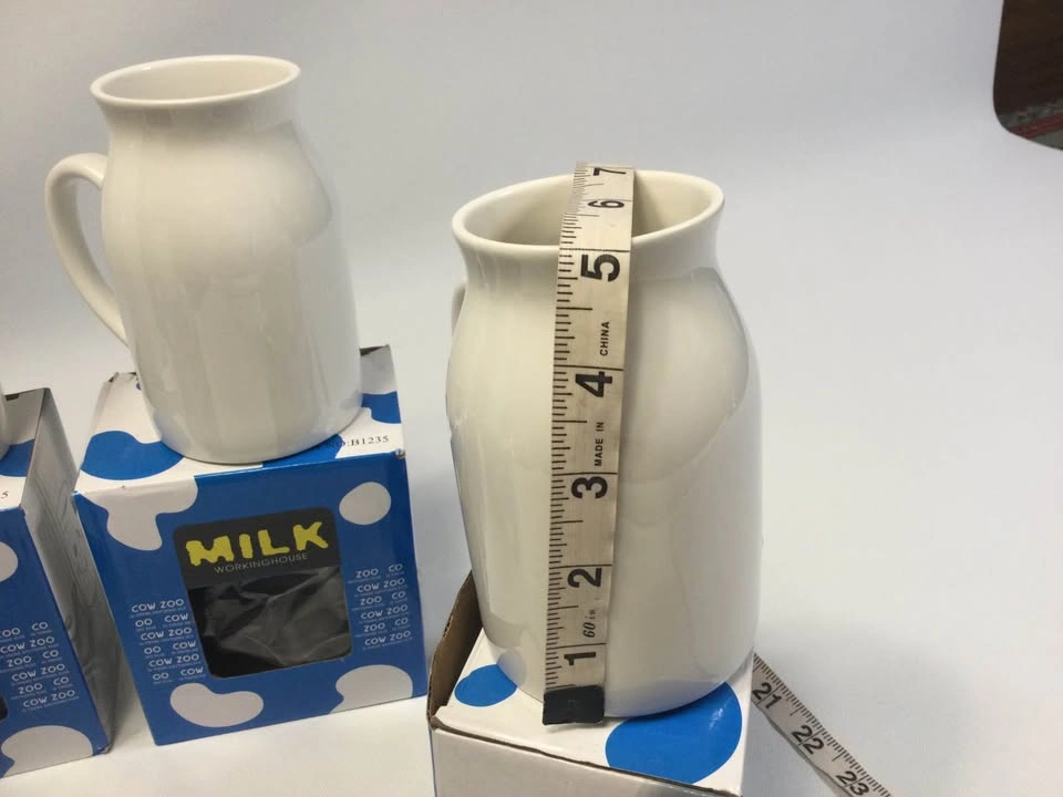Set of 4 450ml Ceramic Milk Jugs - 1 'For Santa' - photo 2