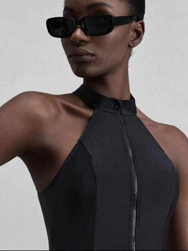 Black Swimsuit New Ladies XL image indicator(5)