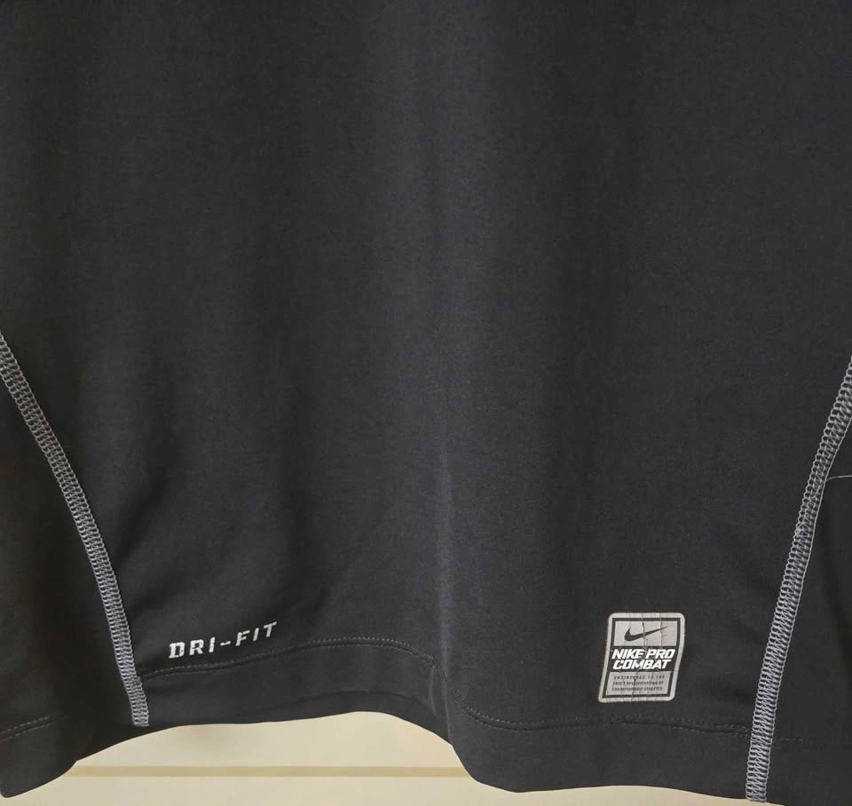 Men's Nike Pro Combat Compression Dri-FIT Fitted Long-Sleeve. - photo 4