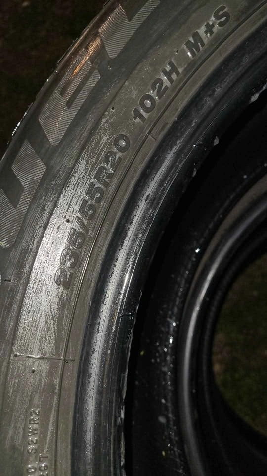 Bridgestone Dueler H/L Tires - 235/55R20 - photo 3