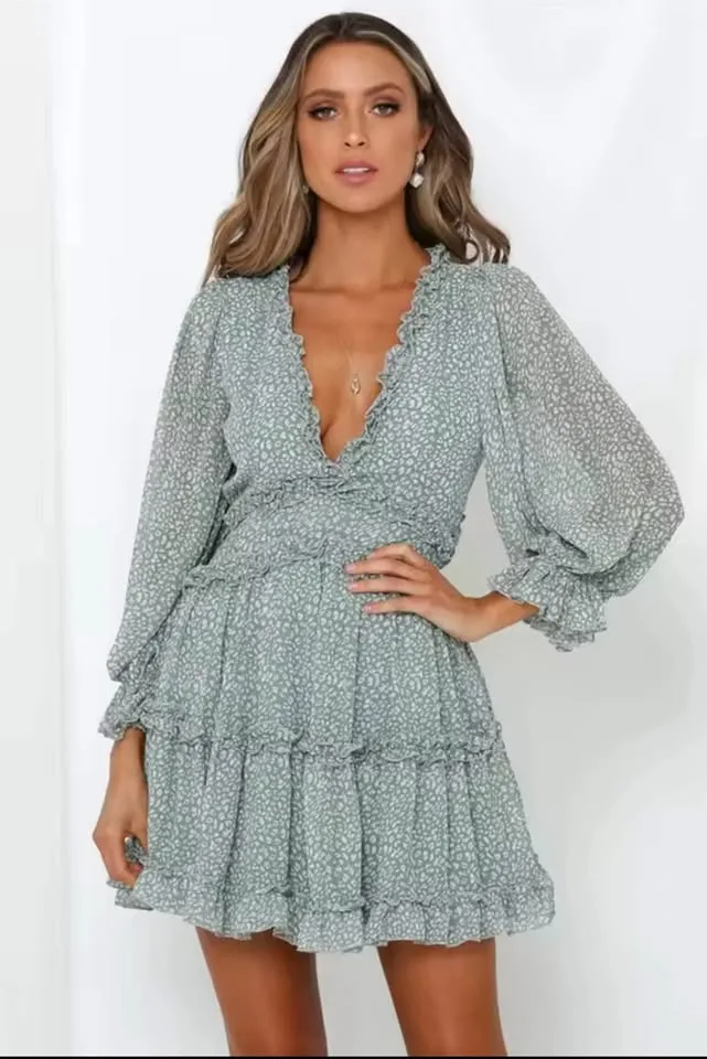 Green Boho Ruffle Dress image indicator(5)