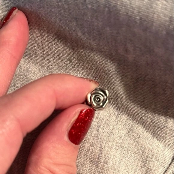 PANDORA Sterling Silver "Rose in Bloom" Clasp Snake Chain Bracel - photo 4