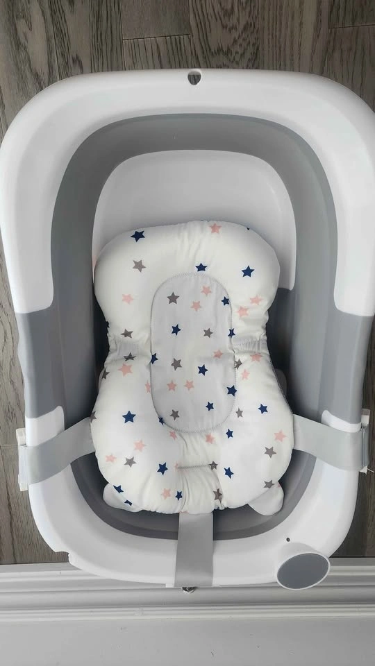 LIVINGbasics Foldable Baby Bath Tub - photo 3