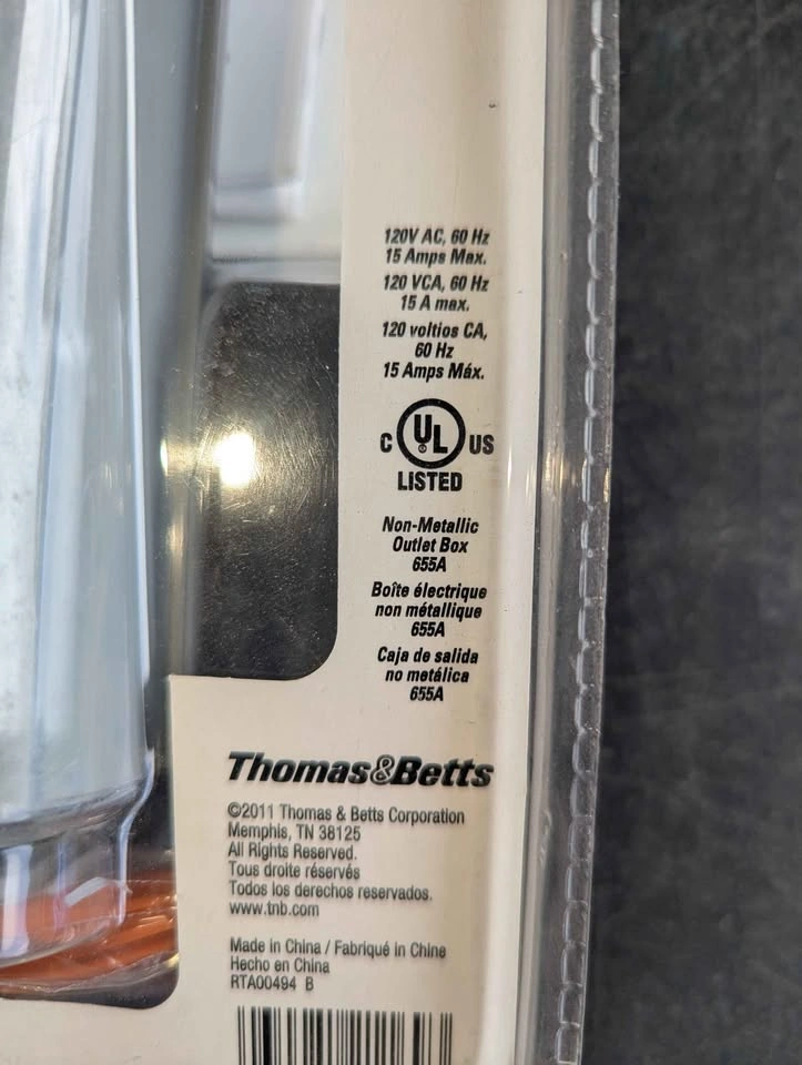 Thomas & Betts E971FBDI-2 Drop in Floor Box Kit w/ Brass Cover - photo 3