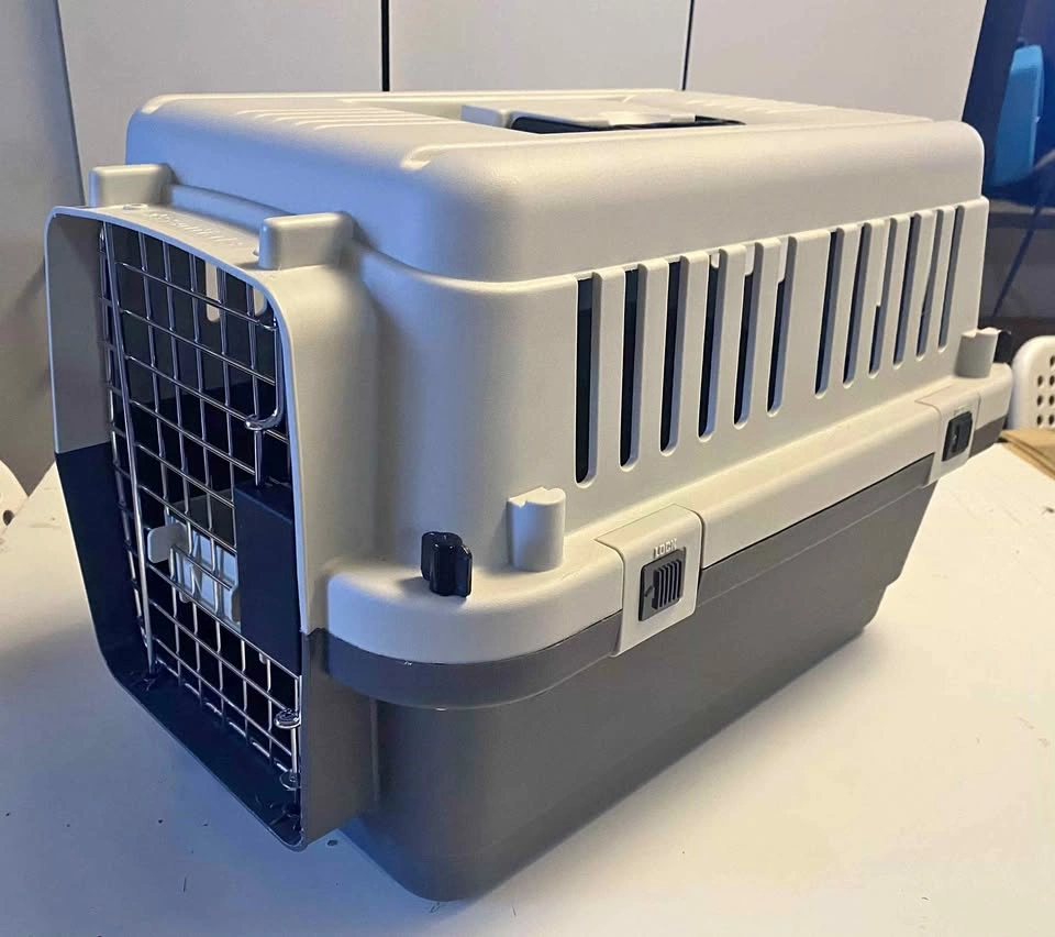 Pet Carrier with Bowl