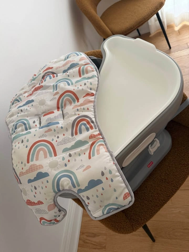 Fisher-Price SpaceSaver Simple Clean High Chair – Excellent Cond - photo 5