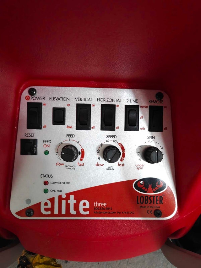 Lobster Elite 3 Tennis Ball Machine - photo 3