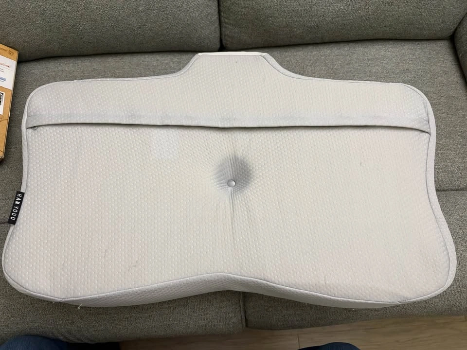 Ergonomic Pillow - photo 2