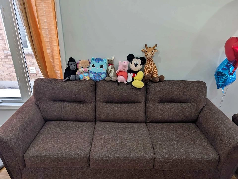 Brown 3-seater couch