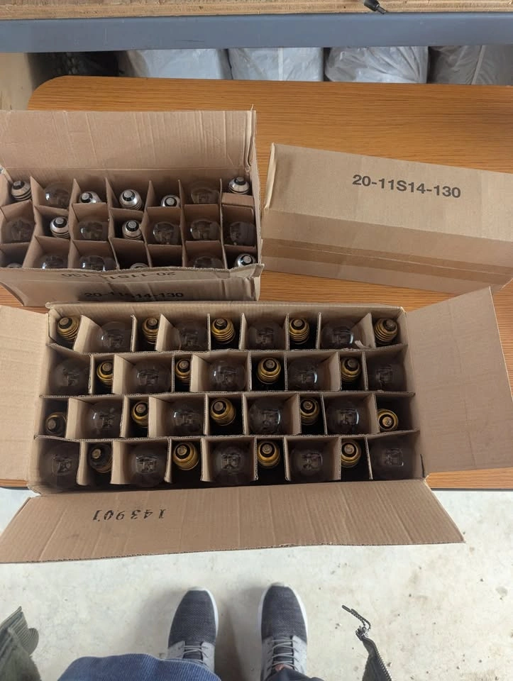 X200 11watt Incandescent Light Bulbs - photo 3