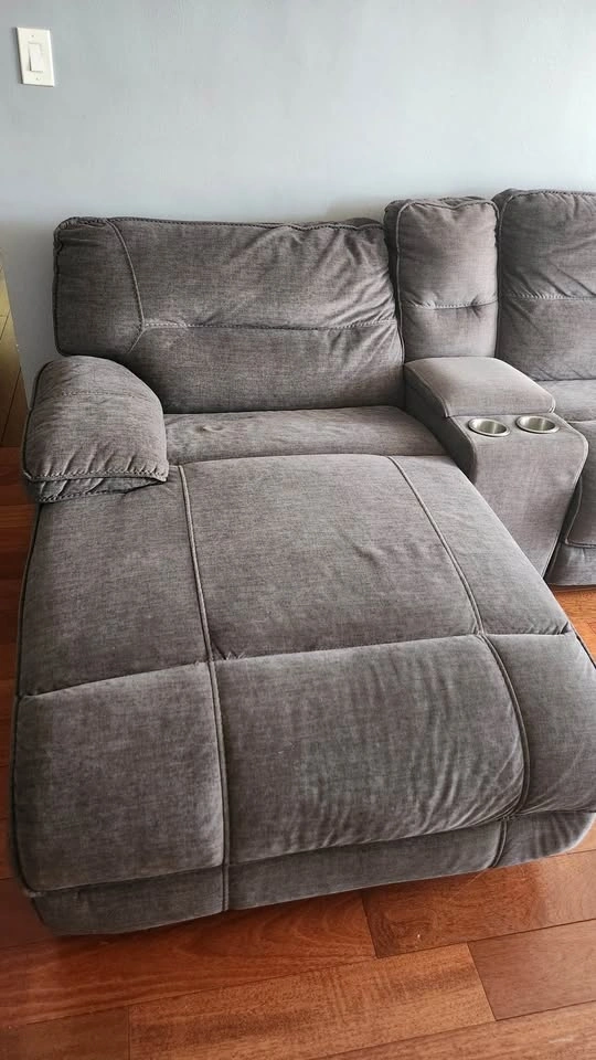 6 Piece Power Reclining Sectional w/ Chaise, Gray - photo 2