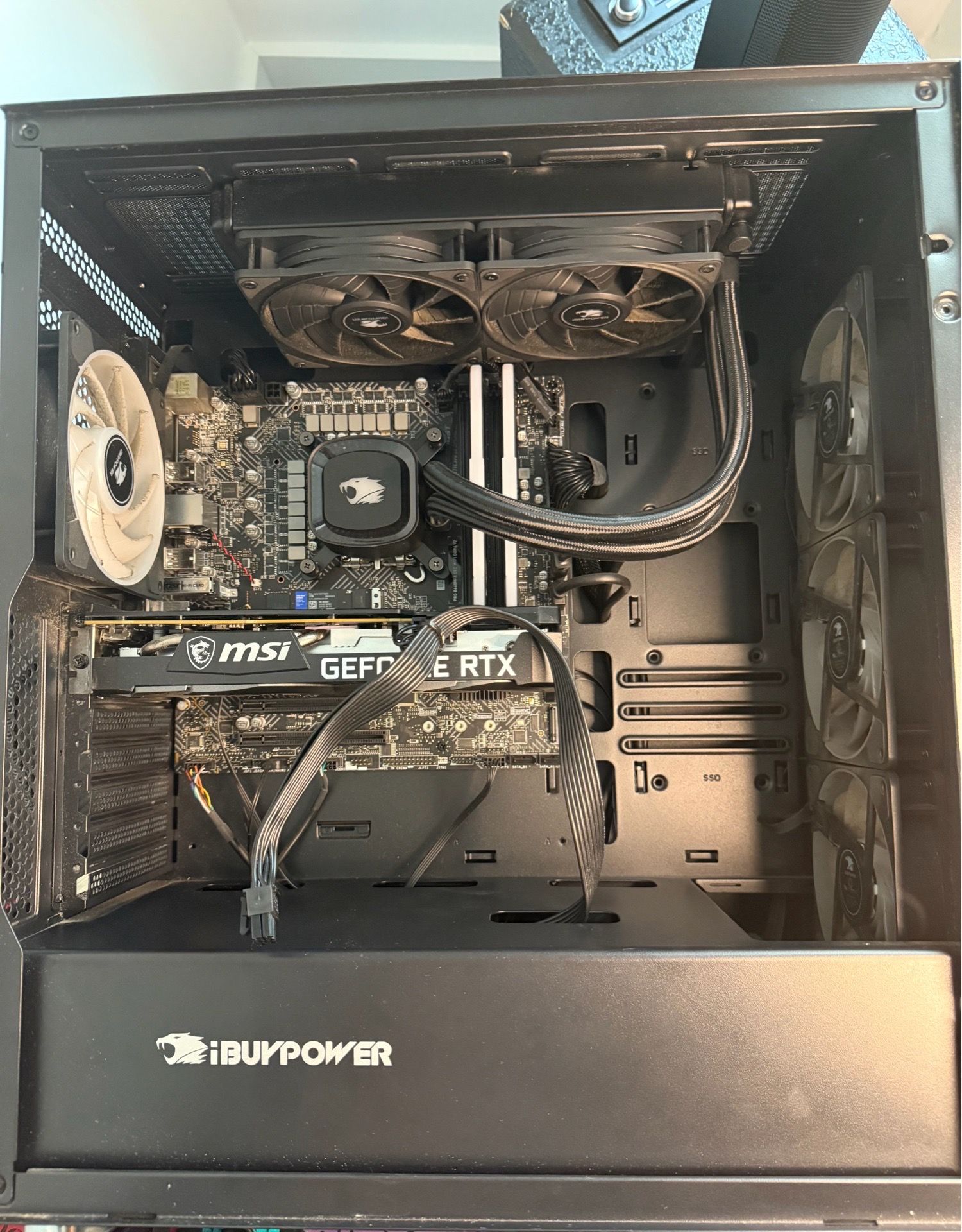 iBUYPOWER Gaming PC - i7-13700F, RTX 3060, 16GB RAM, 1TB NVMe