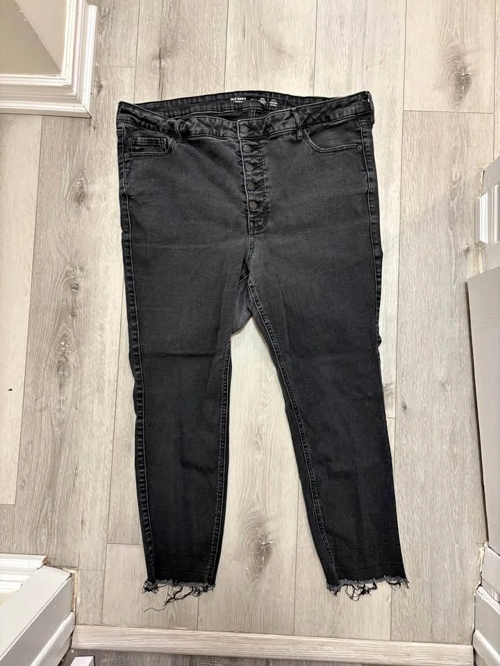 Old Navy Size 22 Extra High Rise Rockstar Jeans