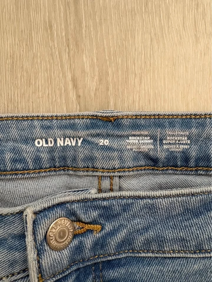 Old Navy Size 20 High Rise Rockstar Skinny Jeans - photo 2