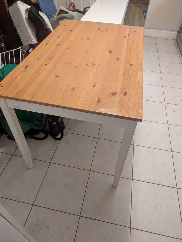 Table Ikea (Lerhamn) - photo 3