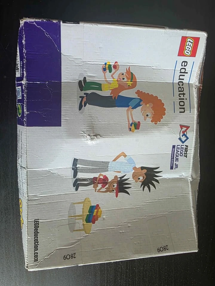 LEGO Education Boomtown Build Set 2000460 – 12 pcs – STEM FIRST - photo 2