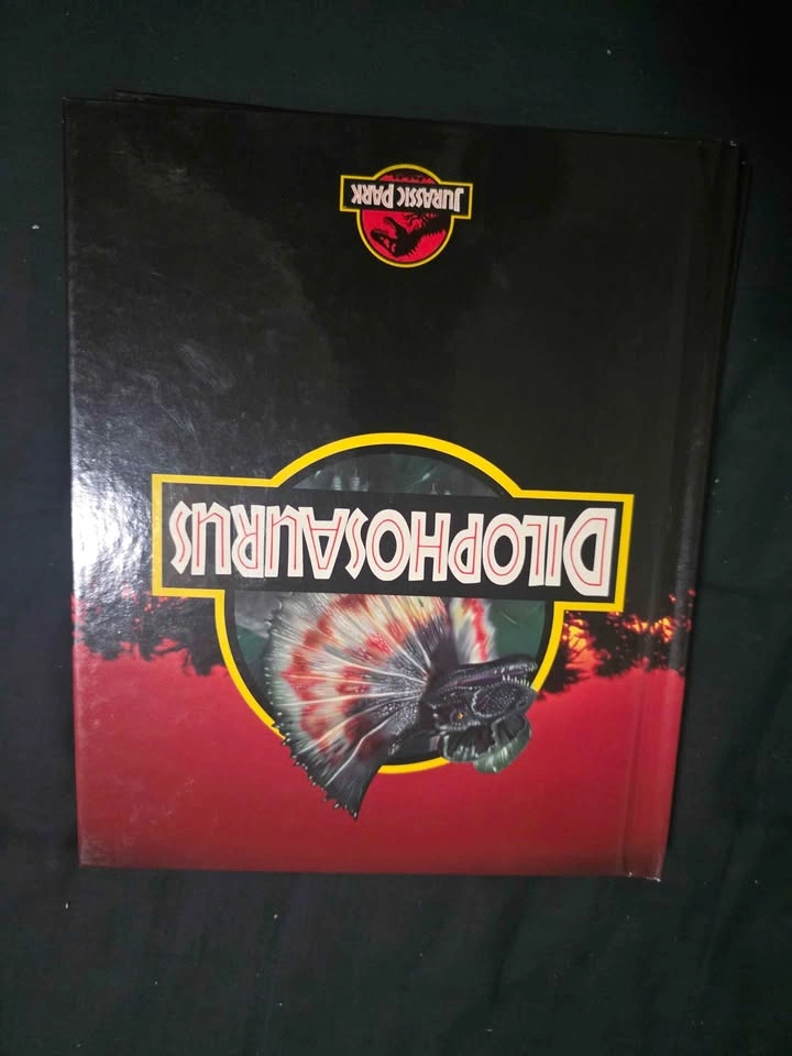 Vintage 1993 Jurassic Park Hardcover Book Set 1-8 - photo 4