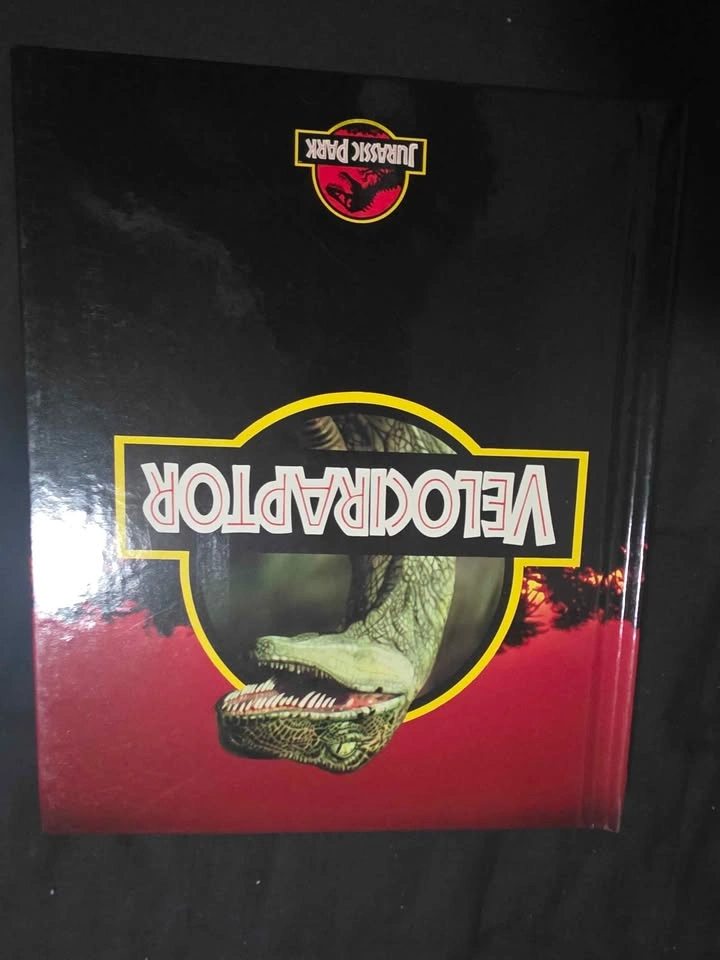 Vintage 1993 Jurassic Park Hardcover Book Set 1-8 - photo 5