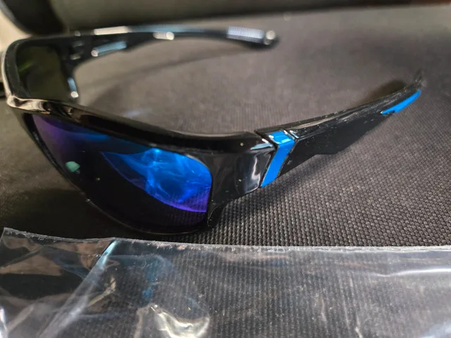 Sport & Cycling Sunglasses (2 Colors – Red & Blue Accents) thumbnail