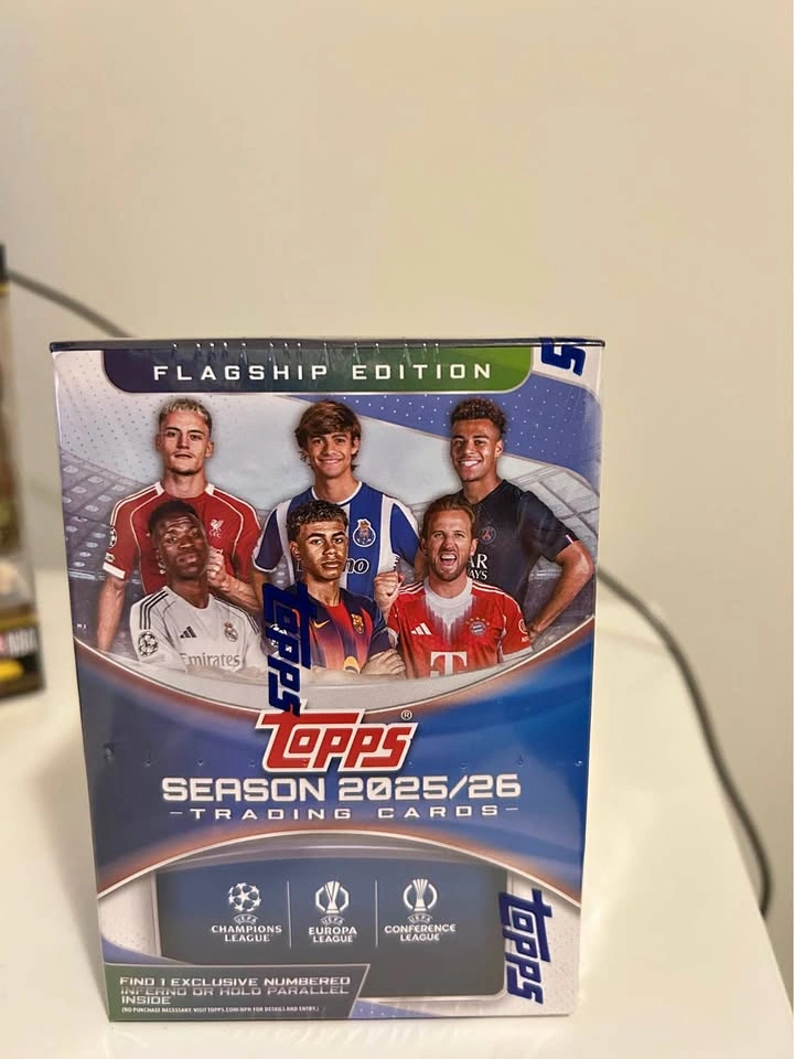 Uefa Topps Flagship 2025/2026 Blaster Box