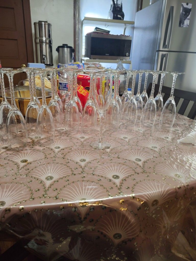 Clear Fancy Glass Champagne Glass Cup - photo 3