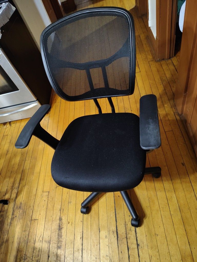 Global Furniture Office Chair - photo 5