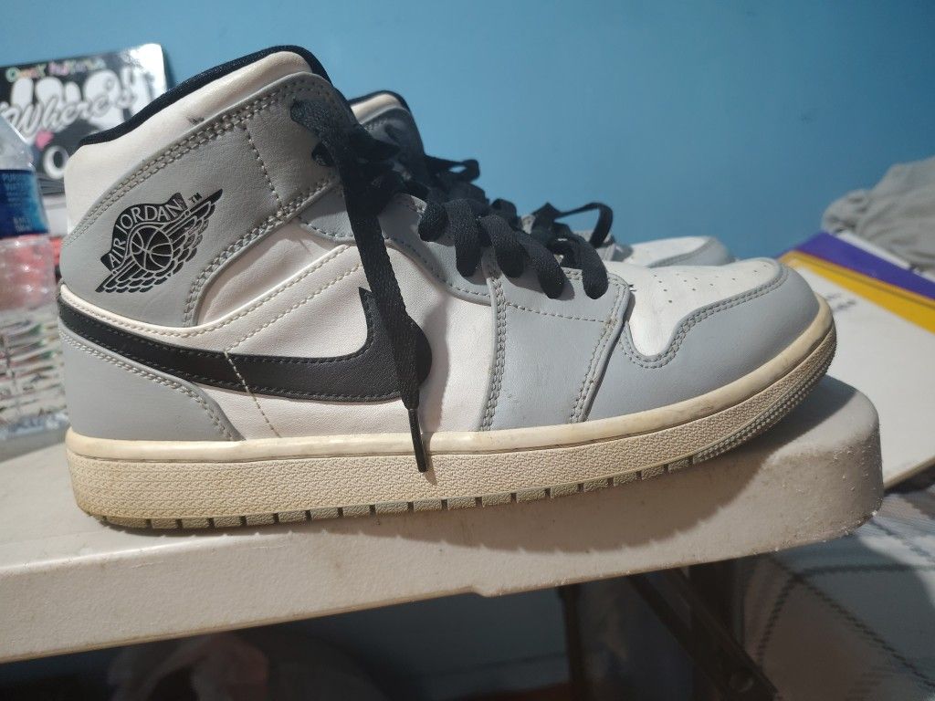 Air Jordan Size 9