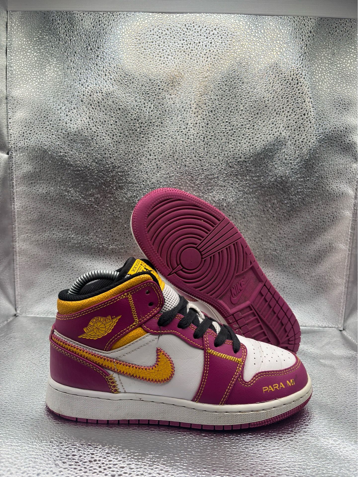 Air Jordan 1 Mid Dia De Los Muertos GS