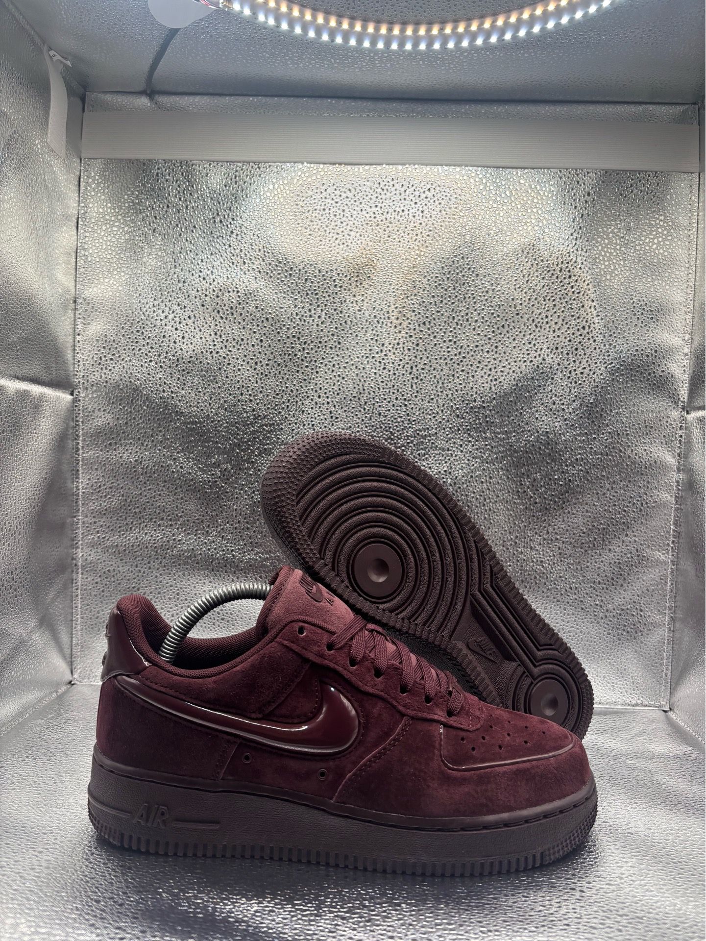 Nike Air Force 1 low burgundy crush