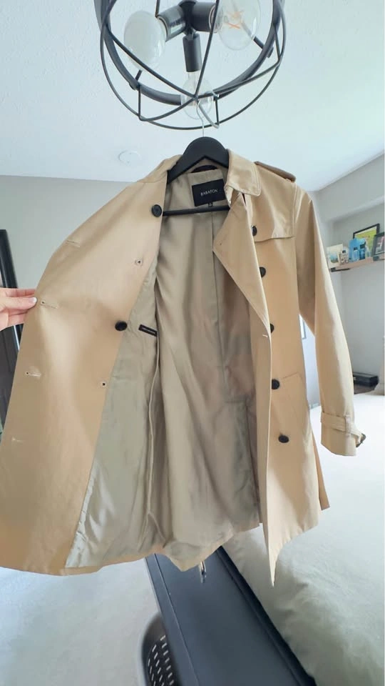 ✨Babaton Trench Coat from Aritzia✨ - photo 4