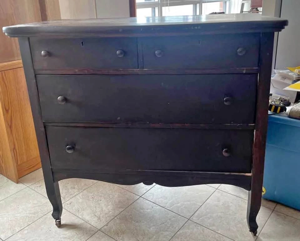 Vintage Dark Wood 4-Drawer Dresser