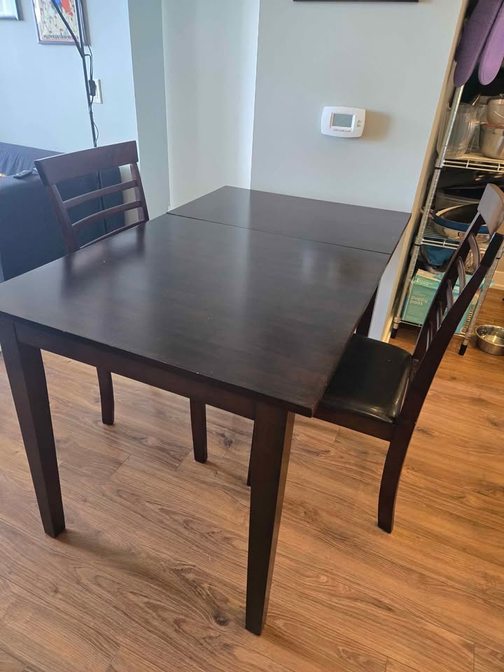 Convertible Dining Table & 2 Chairs - photo 2