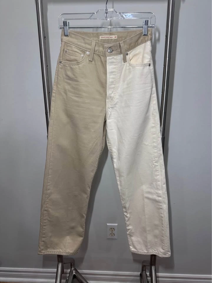 EUC Levi's Two-Tone Cream & Beige Ribcage Straight Jeans 26 - photo 3
