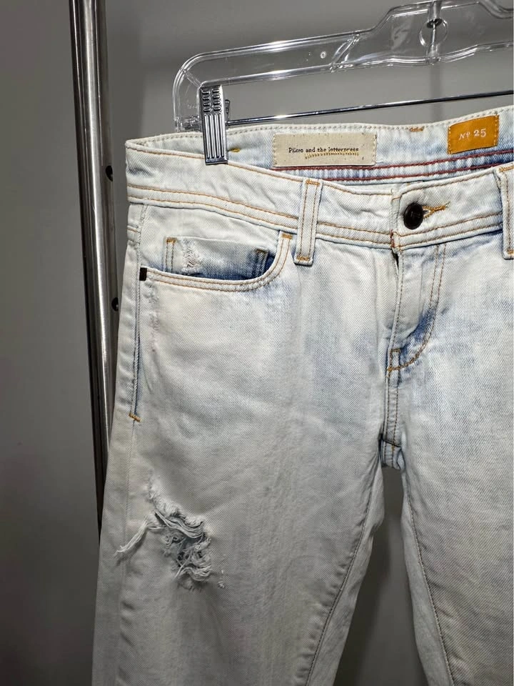 GUC PILCRO ANTHROPOLOGIE Light Wash Blue Distressed Jeans Low Ri - photo 4