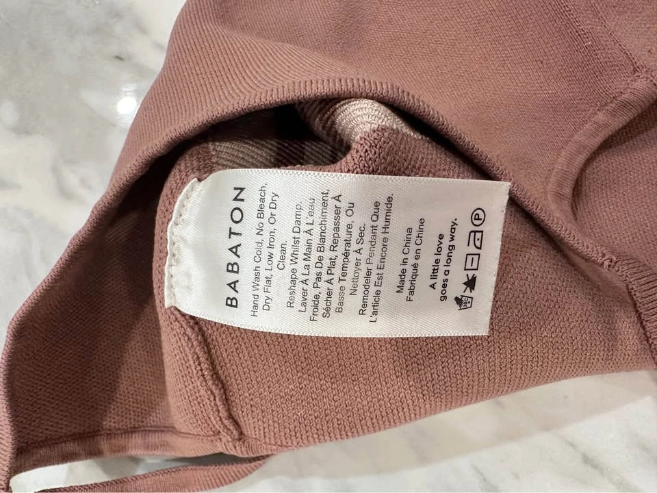 2 PC ARITZIA Babaton Pink Knit Crop Top Wilfred Taupe Skirt XS - photo 4