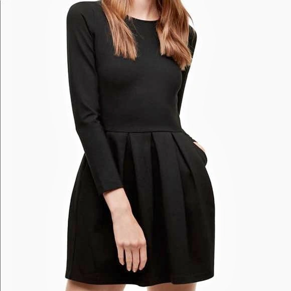 Sunday Best Aritzia Tartine Black Long Sleeve Pleated Dress Size
